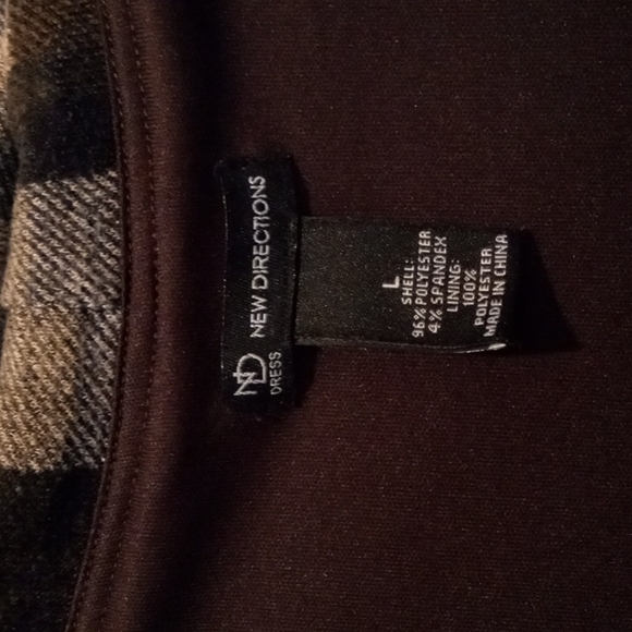 Dress - Picture 2 of 4